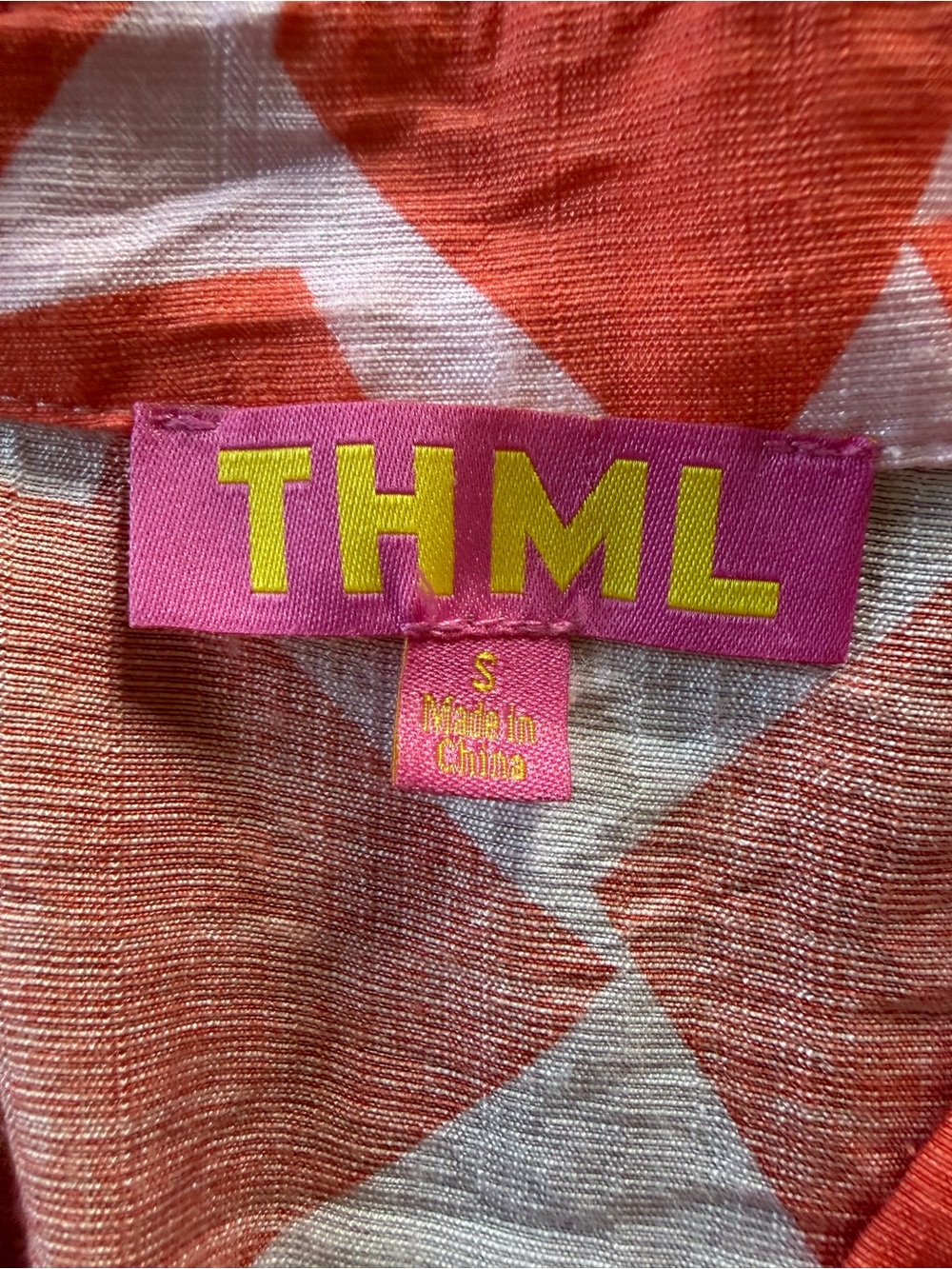 THML Orange & White Geometric V-Neck Top - Picture 2 of 3